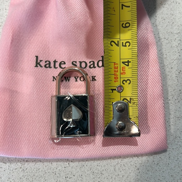 ✨KATE SPADE✨ Multi-colour Lock - Gold - Picture 7 of 7
